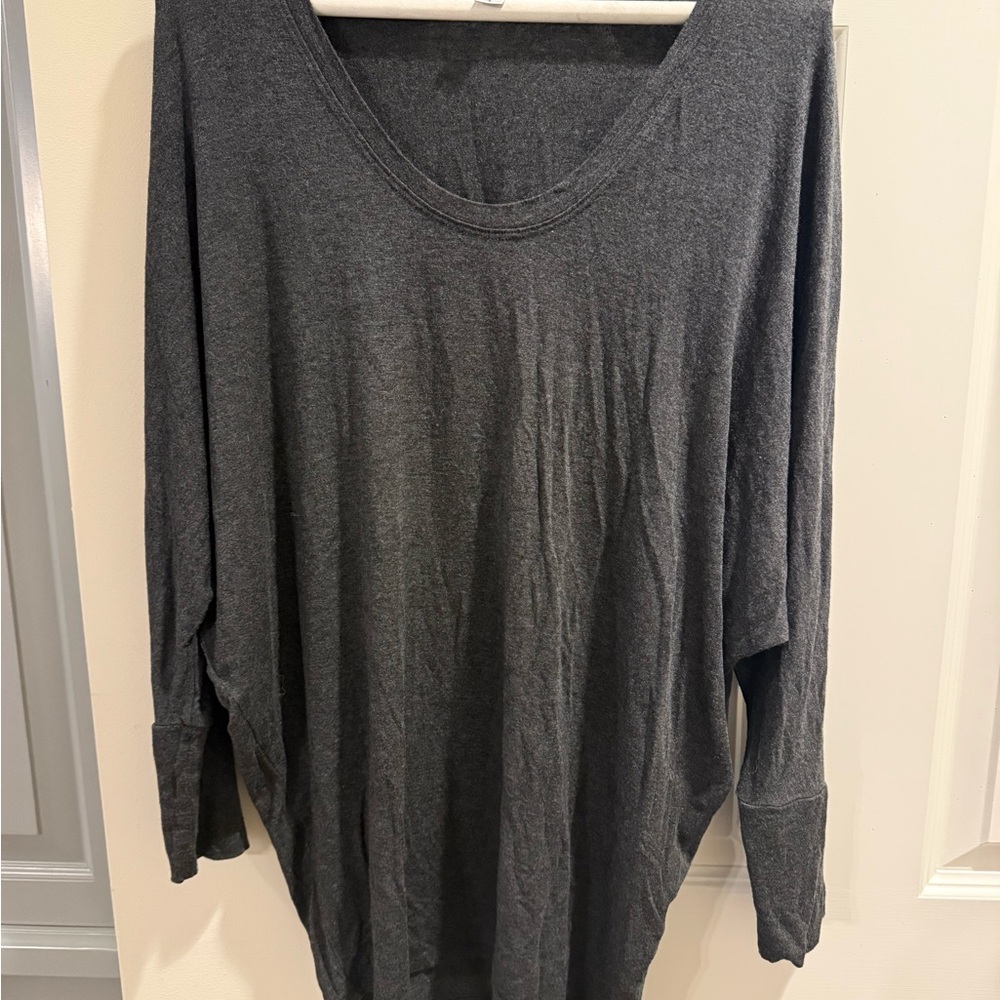 Amour Vert Charcoal Long Sleeve Top